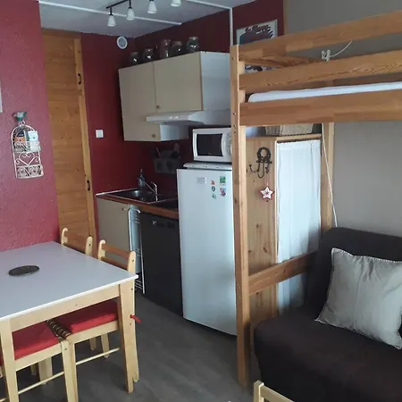 Cosy 4/5 Pers, Skis Aux Pieds, - Fr-1-602-19 * Arette